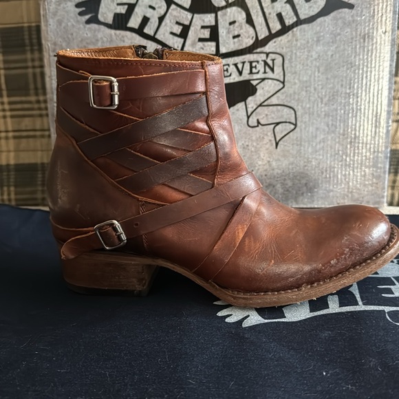 Freebird Sammi ankle boots - Picture 2 of 7